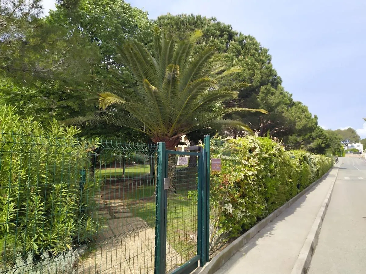 Studio Paradise Entre Mer Et Pins Saint-Raphael  France